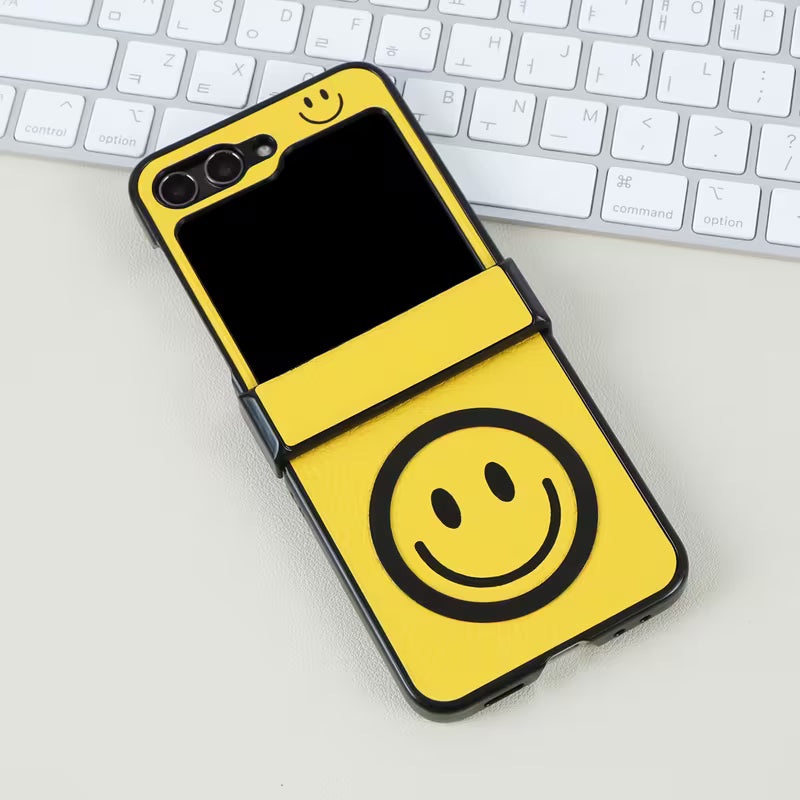 Galaxy Z Flip Series - Minimalist Smiley Case