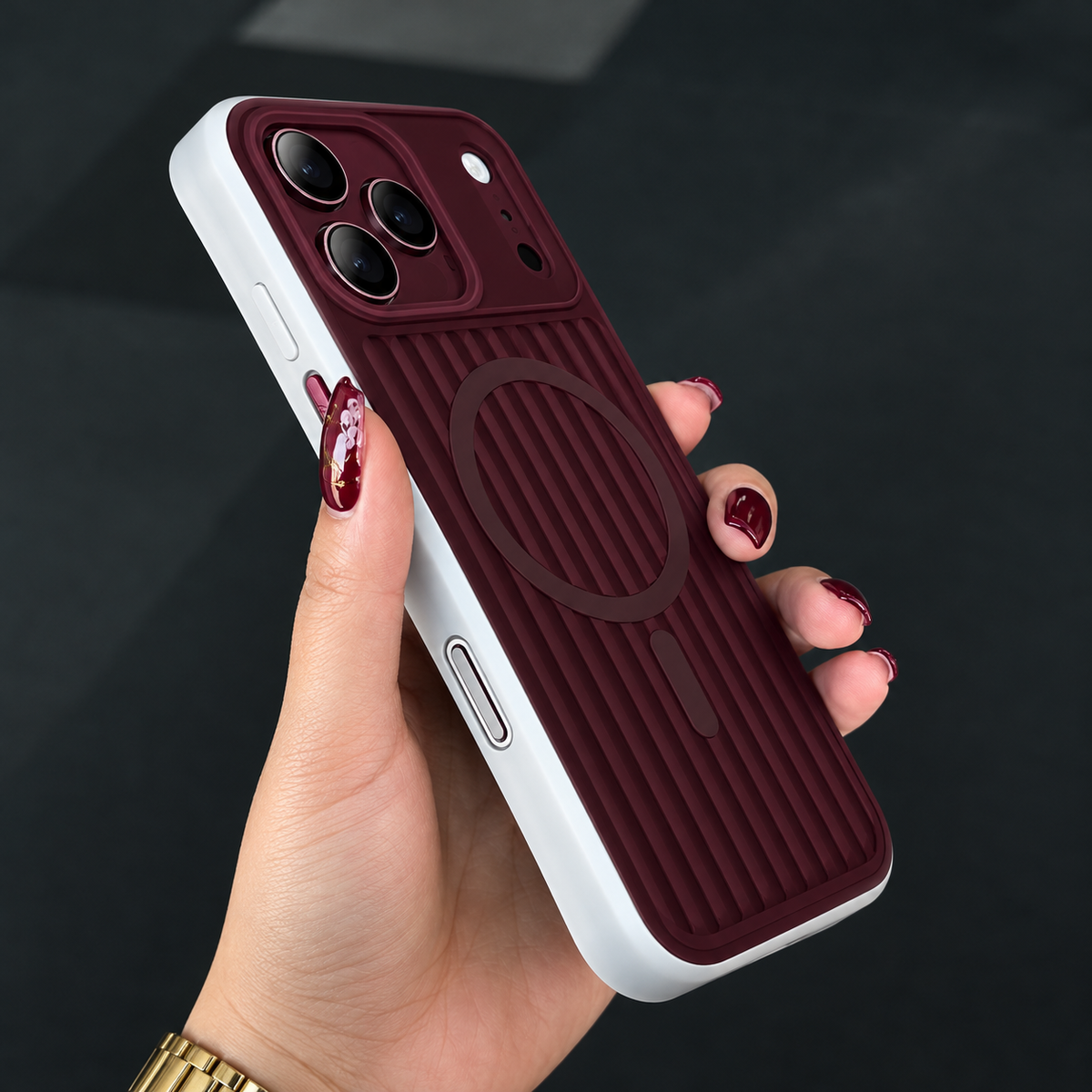 Crimson Ridge MagSafe Case