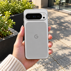 Google Pixel Series - Arctic Blue Chrome Case