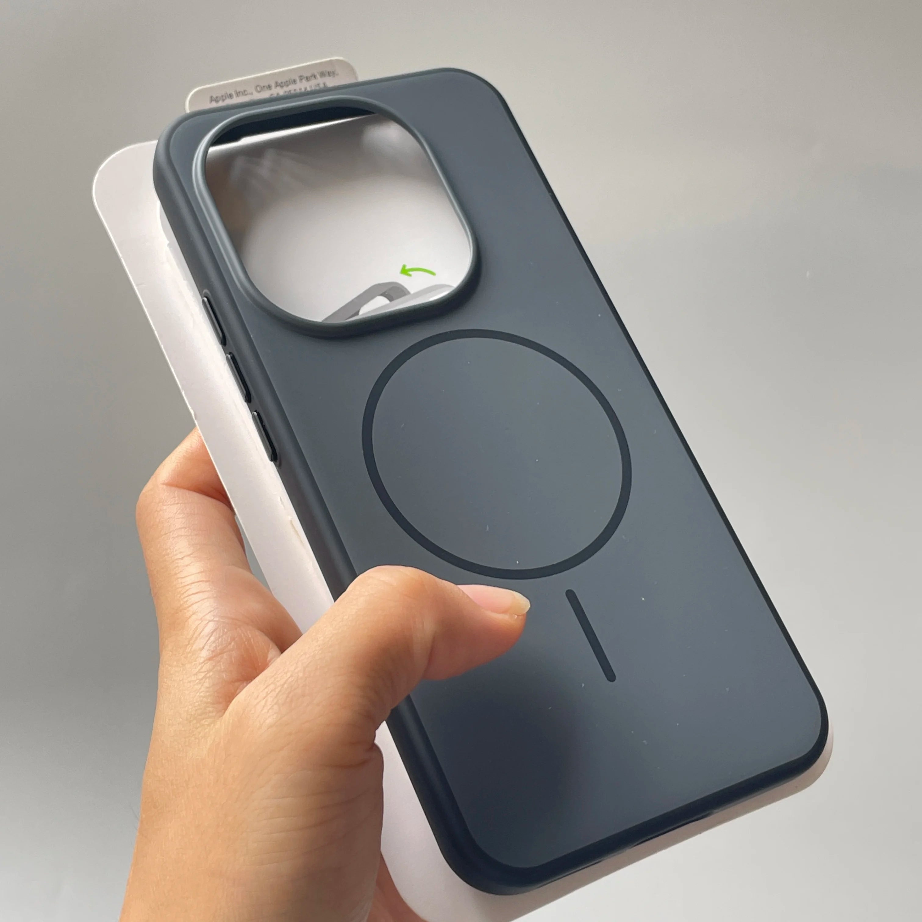 OnePlus Series – Magnetic Magshield Case